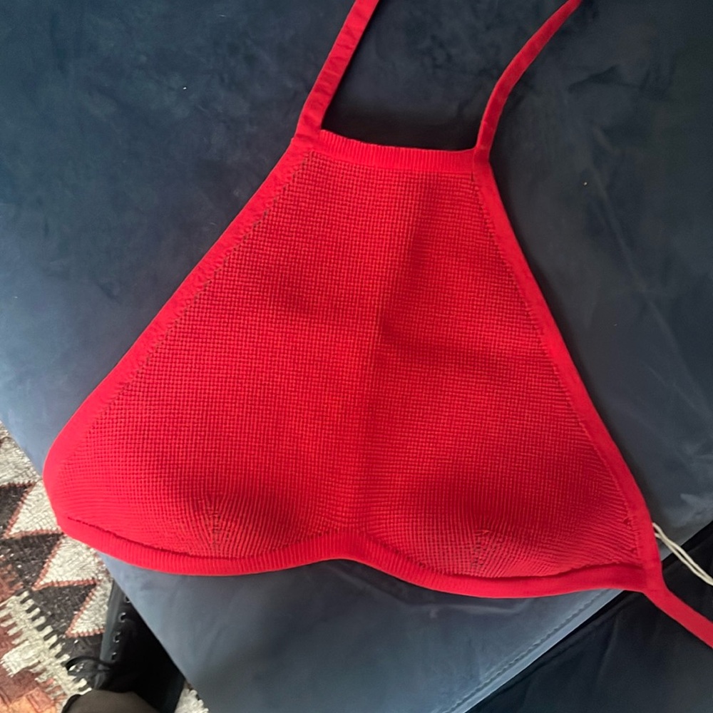ARQ swim NWT